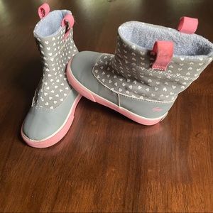 See Kai Run Basics Ripley Boots Grey,Pink & White Hearts Size 7
